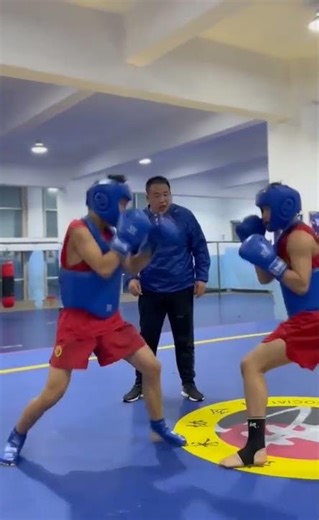 Shaolin : sanda basic wrestling training