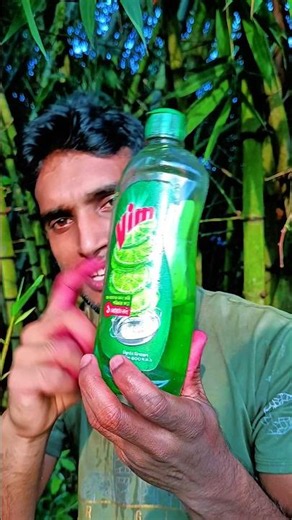 Amazing 🎈 bubbles with Vim liquid #camping #bushcraft #survival #outdoors #SurvivalBogura #skills