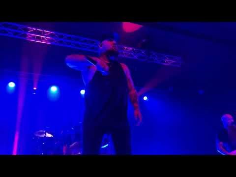 Atreyu: Falling Down [Live 4K] (Minneapolis, Minnesota - December 4, 2021)