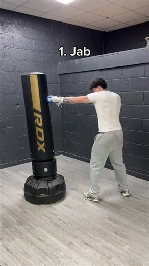 Boxing Combo Tutorial: 4-Punch Sequence for Speed & Accuracy