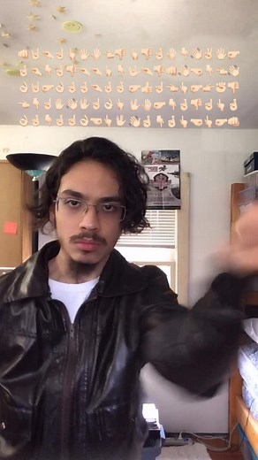 I can fastest.😱 #fyp #foryou #lembrosgame #trend #video #tiktok #fast #fastchallenge #movingfast #hand #handchallenge #fastest #handgestures #viral