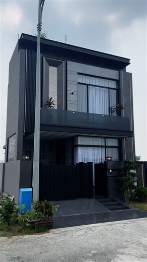 Ammar Estate & Builders ( M Aisaam Tariq ) on Instagram: "5 Marla House For Sale In DHA Phase 9 Town Lahore 🏡 Whatsapp 03208049179 ✅ Real Estate Marketing | Architectural Planning | Interior Designing | Construction | Renovation | Sale/Purchase. ✨ Property Features: 🛏️ 3 Spacious Bedrooms 🛁 Attached Bathrooms 🛋️ Drawing Room 🚽 Powder Room 🖥️ 2 Comfortable TV Lounges 🍽️ Dining Room 🫕 Fully Equipped Kitchen 3 🚪 Store Room 2 🎑 Double Terrace 📶 WiFi Installed 🚗 Car Parking 🌿 Beautiful L