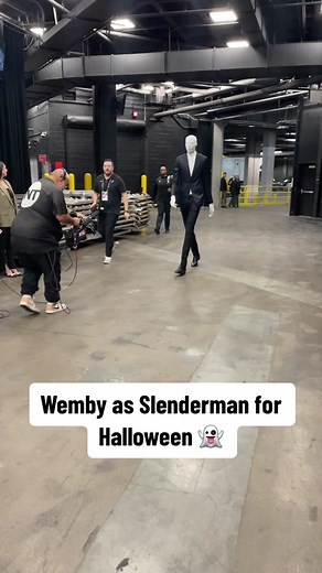 Wemby ready for his TNT debut!