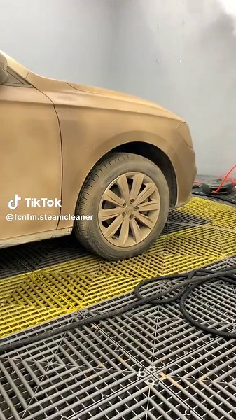 🌟Make everything bling bling 🌟#fcnfm #steam #steamcleaner #deepcleaningtiktok #steamcleaning #motorclean #fyp #tiktok