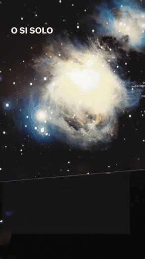 El software se llama starry night pro plus 8. precio: 279€