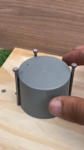 Homemade clothesline made from bottle caps and nails Simple and smart DIY #USA #HomeHack #CreativeFix | Tool Titans