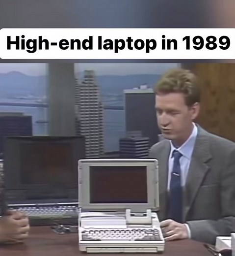 Early 1980s Laptop - Tech Overview and Features
