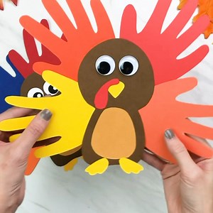 7.4K views · 208 reactions | ️ Turkey Handprint Craft ✂️ Get the template on the blog | Simple Everyday Mom | Facebook