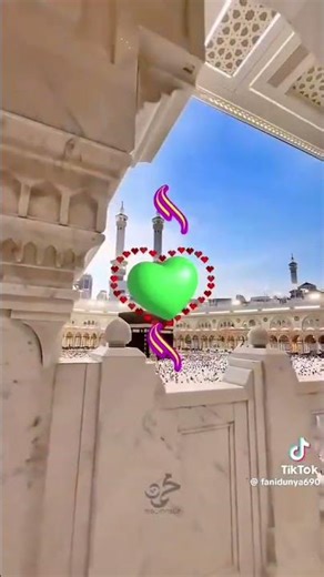 Nihat Hatipoğlu Fon müziğine ilahi okudum