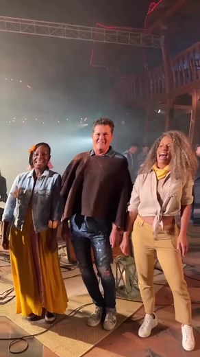 El Teke Teke nos tiene en la onda 🤩😂 #TekeTeke Black Eyed Peas Play-N-Skillz | Carlos Vives