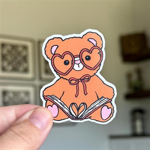 Love Teddy Bear Reading Book Sticker | Bookish, Heart, Love, Reader, Valentines | Gift Kindle, Planner, E-reader, Laptop, Kobo, iPad - Etsy