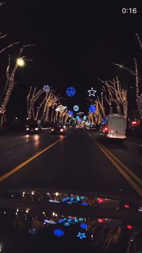 Hipigram on Instagram: "🌠🪐✨🎅🏻🛸🎄 . 🎥 @nikomari_photography . . . #hipigram #aesthetics #hippie #culture #popculture #hiphop #70s #vintage #retro #belgrade #beograd #citati #hippies #popart #art #style #fashion #aesthetic #oldschool #girls #hipi #happy #book #love #life #believe #beautiful #vibes"