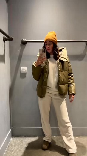 Stepping out of the usual-welcome to life behind the machine.🖊️✨ . . #lifebehindthemachine #behindthescenes #finelinetattoos #microrealism #tattooartists #worklifebalance #tattoo #kenttattooartist #westmalling #kent #explore | Katerina Crouch INK & PMU