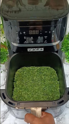 "How to Make Moringa Powder in an Air Fryer in Just 15 Minutes!
