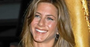 Jennifer Aniston Fuels Pregnancy