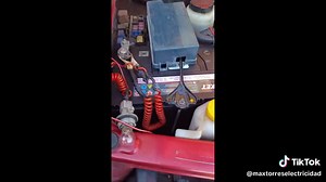 Nissan Terrano 2.5 Alternador y Fusible 100A