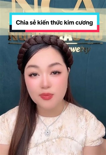 Bán kim cương nuôi cấy: Lựa chọn đẹp và tiết kiệm