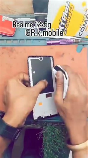 🤯mobile phone Realme 12x5g display change karo hai #subscribe #viralvideo #viral #mobile