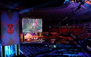 【4K60帧】S10总决赛 SN VS DWG 最后一波团Bin五杀现场实况录制！