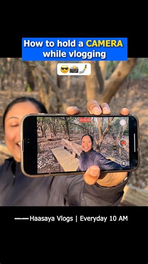 How to hold a CAMERA 📷 while vlogging 😎
