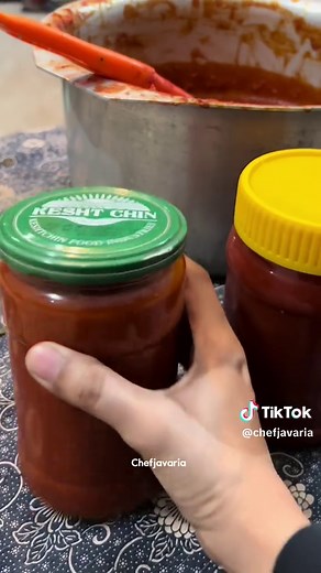 Homemade Organic Ketchup Recipe with Long Shelf Life
