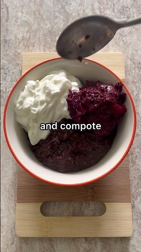 Chocolate Berry Porridge