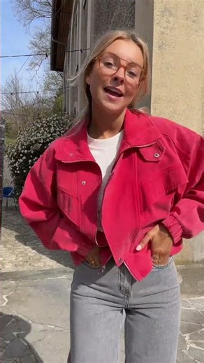 Red spring jacket outfit idea | Pop of color for spring