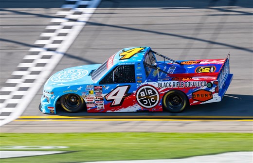 Cleetus McFarland crashes in NASCAR Truck Series race at Daytona