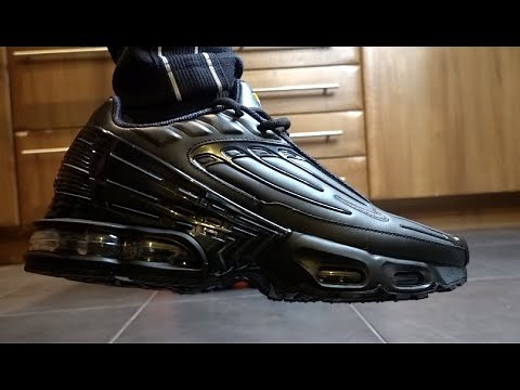 NIKE AIR MAX PLUS 3 TRIPLE BLACK IN LEATHER (AIR MAX TN) ON FEET REVIEW