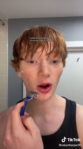 Calum Harper: Random Facts & Shaving