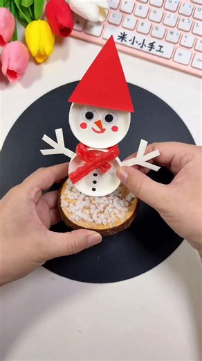 paper crafts creator on Instagram: "Paper Cup Snowman Craft #snowmancraft #cupcraftDIY #kidscraftideas #fblifestyle"