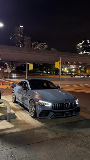 Mercedes-AMG GT 63 S: Power and Performance