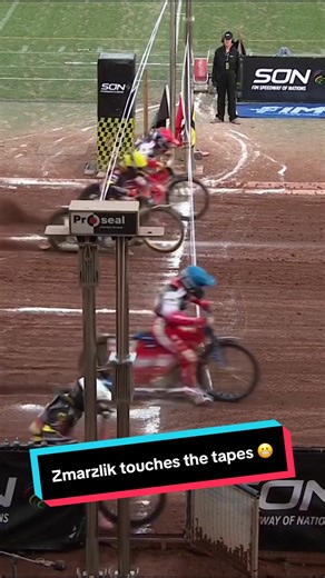 Drama as Zmarzlik Touches the Tapes at Speedway 2024
