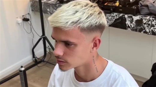 Beckham's son Romeo joins world-class footballers in using celebrity barber