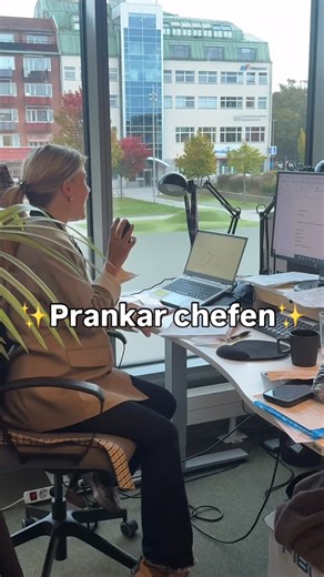 City Trollhattan on Instagram: "Torsdagsmorgon + prank = bästa starten på dagen😎"