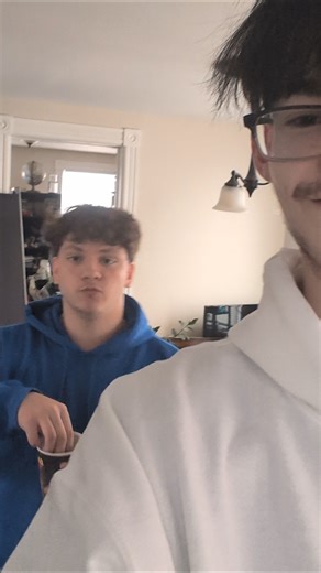 Listening to unreleased AMB songs with ‪@nahitstommy‬ #subscribe #funny #foryou