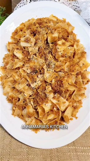 Káposztás tészta #easyrecipes #magyar #cabbage #noodles #deliciousfood #Hungary | Annamaria's Kitchen