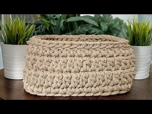 How to Crochet a Basket with a Wooden Base