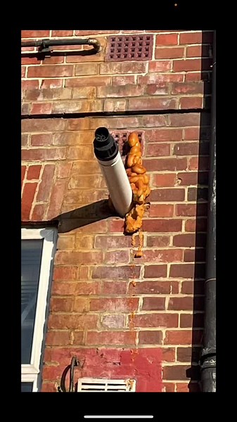 Part 2 of the shit on my travels #boiler #heating #plumbing #onmytravels #heatingengineer #gas #londonlife #ffs #quality