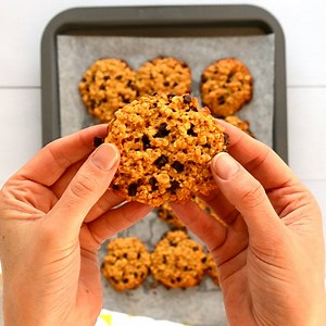 Orange Choc Chip Oat Cookies! A low sugar, not no sugar cookie that's easy and Aaaahmazing! Plus are you using your zester the right way and some giggles too 😂 https://mykidslickthebowl.com/orange-choc-chip-oat-cookies/ | My kids lick the bowl