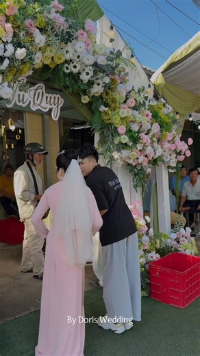 Vừa xem clip gốc mà dâu đã ưng như vậy rồi seo😜 #doriswedding #trọngoingaycuoi #dorisbridalmakeup #anhcuoidep | Doris Wedding