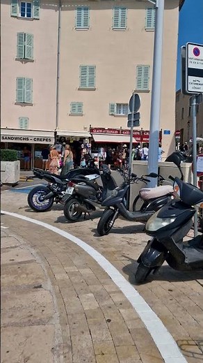 Saint-Tropez Beaches: Golden Sand & Beach Clubs! 🏖️☀️