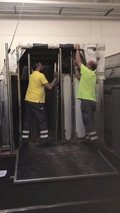 🇯🇵 TOKYO TEST EVENT UPDATE 🇬🇧 And they’re off! Here’s Georgie Spence Eventing’s Halltown Harley being loaded into the jet stall, ready for departure. #BritishEquestrian #ReadySteadyTokyo | British Equestrian