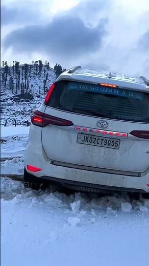 Fortuner in Snow