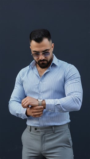 ‎بابامو ندیدی؟👀😂‎ on Instagram‎: "ک بزاری اول فامیلیت چی میشه👇🏼😂"‎