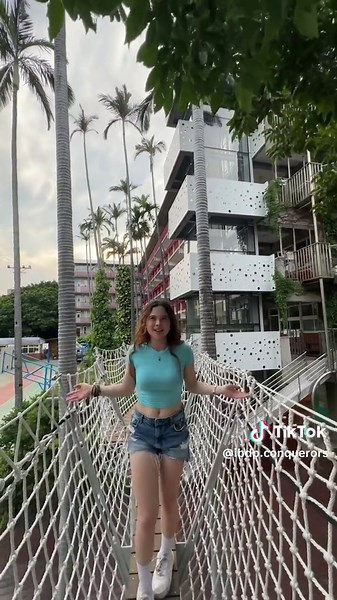 School tour! #ib #internationalbaccalaureate #ibdp #cas #schooltour #campus