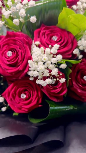 So many feeling the love of a Red rose this weekend. We have been inundated with 🌹🌹 orders and here’s 1 we sent out earlier🌹🌹🌹 #redroses #loveroses #roses #rosesofinstagram #floristry #floristrose 🌹 | A Secret Garden