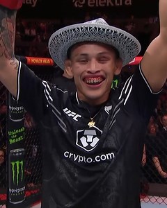 333K views · 11K reactions | Mexico has its first finish of the night! Ronaldo Rodriguez gets the tap in front of his home crowd at #UFCMexico  | UFC | Facebook