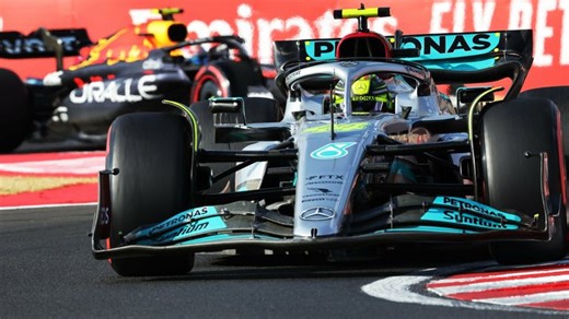 Mercedes sceptical about 2023 Formula 1 title chances after 'complete disaster' in 2022