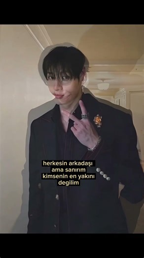 BU SAATTE TUTMAZ 😞🙏🏻 #jenniekim #blackpink #ytdayibenionecikarnolur #kesfet #lisa #rose #jisoo #skz